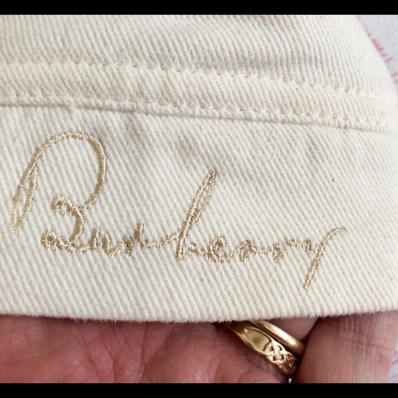 Baby Burberry coat. - Picture 7 of 7